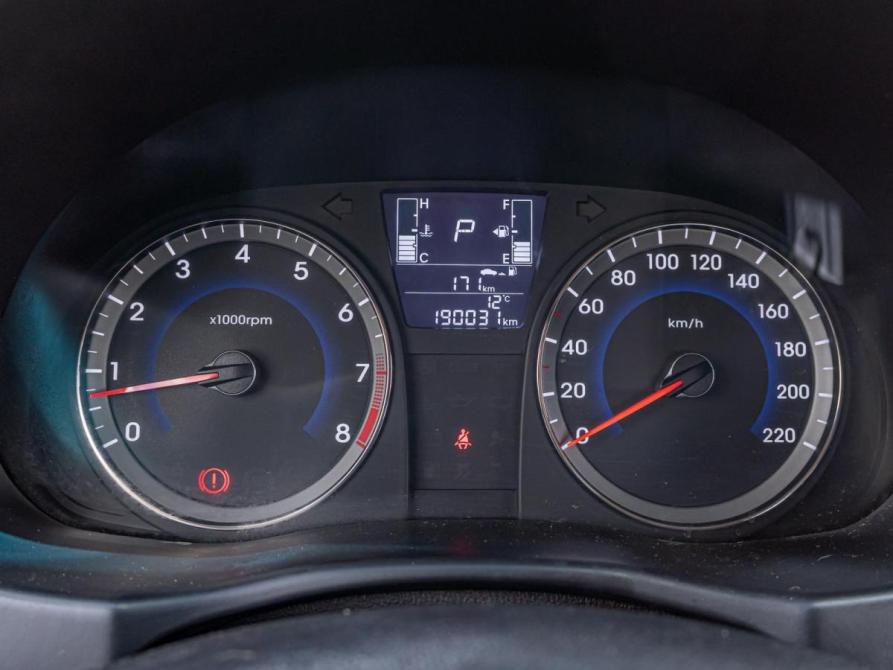 Hyundai Solaris I Рестайлинг Краснодар  - изображение 14