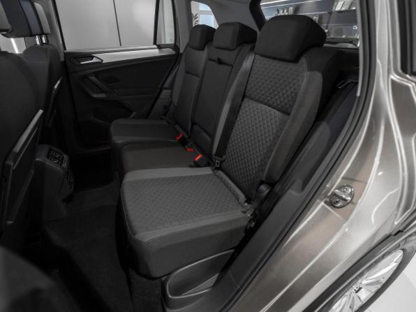 Volkswagen Tiguan II с пробегом 2019 года, цена 2 330 000 рублей, 98129 км, внедорожник, Автокод Объявления