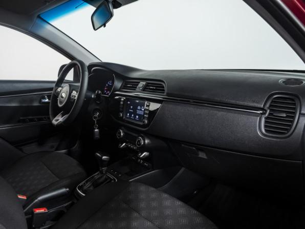 Kia Rio IV с пробегом 2018 года, цена 1 400 000 рублей, 175650 км, хэтчбек, Автокод Объявления