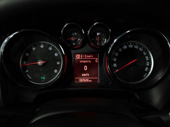 Opel Astra J Рестайлинг с пробегом 2013 года, цена 799 585 рублей, 197547 км, универсал, Автокод Объявления