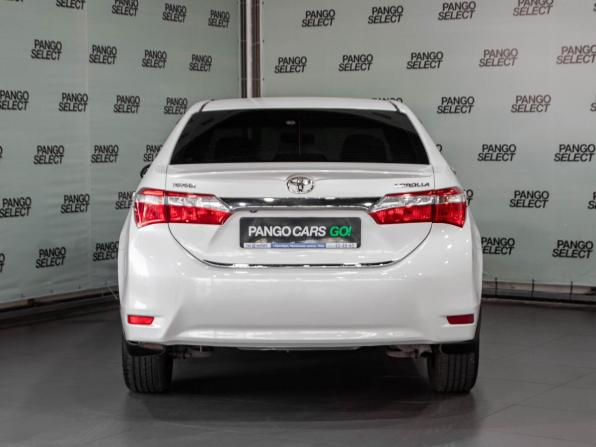 Toyota Corolla XI (E160 E170 E180) с пробегом 2013 года, цена 1 079 000 рублей, 178000 км, седан, Автокод Объявления