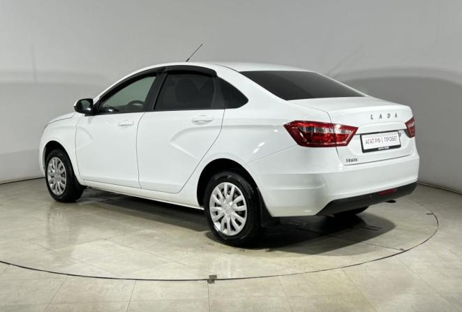 Lada (ВАЗ) Vesta I с пробегом 2017 года, цена 765 000 рублей, 121322 км, седан, Автокод Объявления