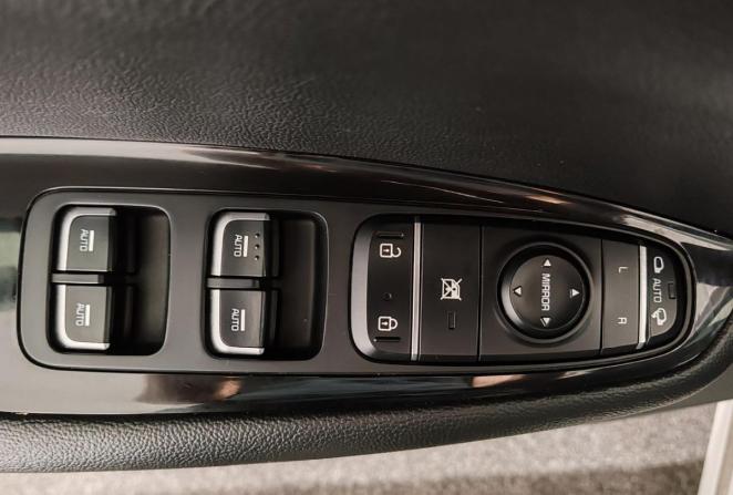 Kia Optima IV Рестайлинг с пробегом 2019 года, цена 1 790 000 рублей, 146948 км, седан, Автокод Объявления
