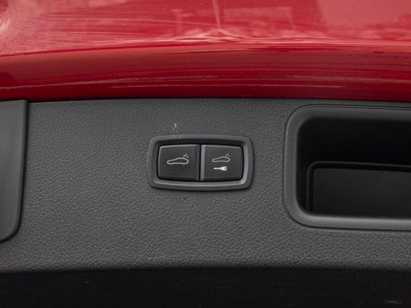 Porsche Macan I с пробегом 2016 года, цена 3 950 000 рублей, 123949 км, внедорожник, Автокод Объявления