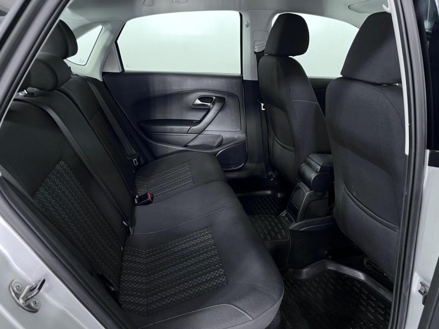 Volkswagen Polo V Рестайлинг Ростов-на-Дону  - изображение 15