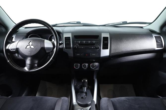 Mitsubishi Outlander II Рестайлинг с пробегом 2011 года, цена 1 429 000 рублей, 155409 км, внедорожник, Автокод Объявления