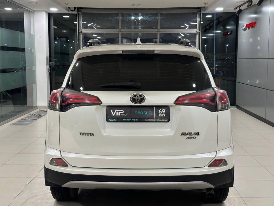 Toyota RAV4 IV (XA40) Рестайлинг Тверь  - изображение 5