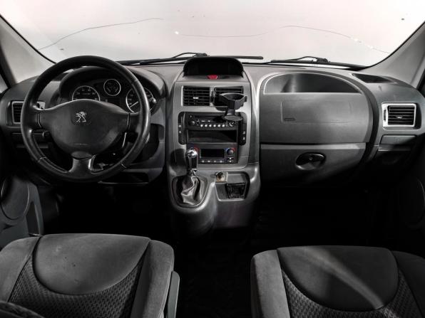 Peugeot Expert II Рестайлинг с пробегом 2015 года, цена 940 000 рублей, 278500 км, минивэн, Автокод Объявления
