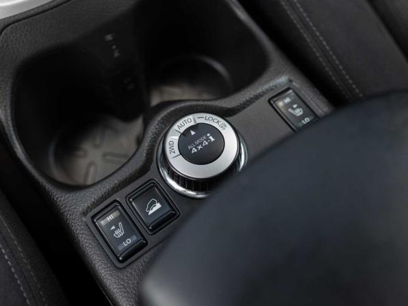 Nissan X-Trail III с пробегом 2015 года, цена 1 520 000 рублей, 214894 км, внедорожник, Автокод Объявления