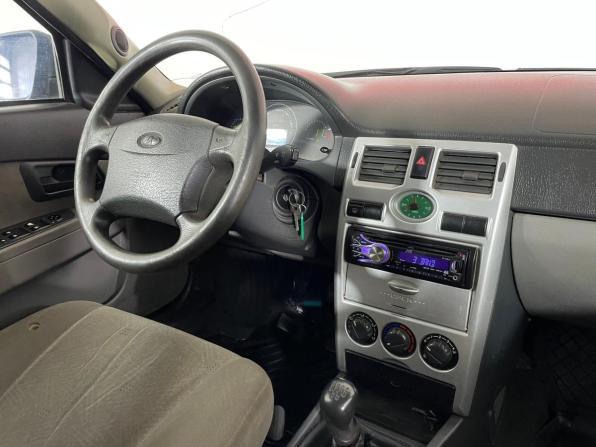 Lada (ВАЗ) Priora I с пробегом 2007 года, цена 196 000 рублей, 275079 км, седан, Автокод Объявления