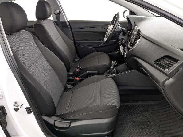 Hyundai Solaris II Рестайлинг с пробегом 2021 года, цена 1 435 000 рублей, 82201 км, седан, Автокод Объявления
