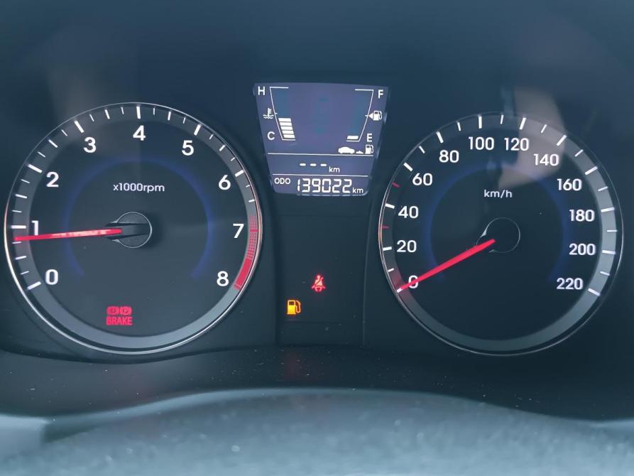 Hyundai Solaris I Оренбург  - изображение 11