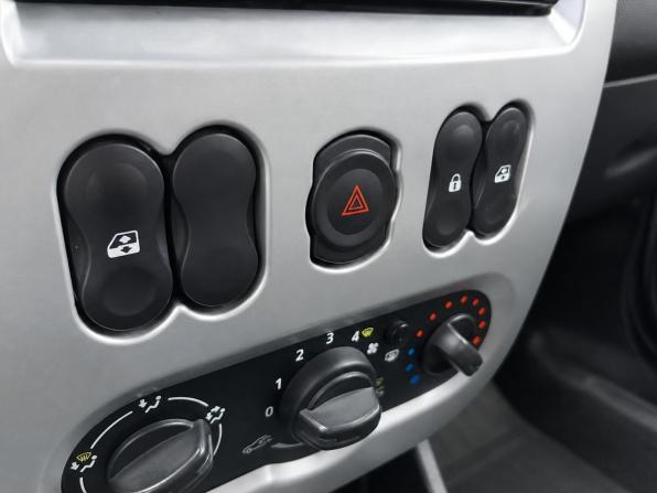 Renault Logan I Рестайлинг с пробегом 2014 года, цена 449 000 рублей, 121715 км, седан, Автокод Объявления