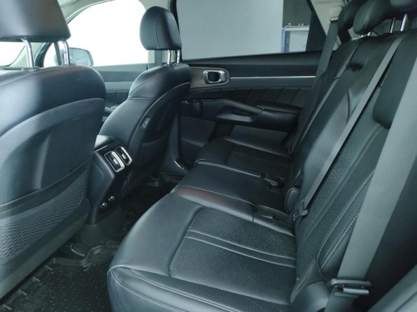 Kia Sorento IV с пробегом 2023 года, цена 3 899 000 рублей, 57776 км, внедорожник, Автокод Объявления