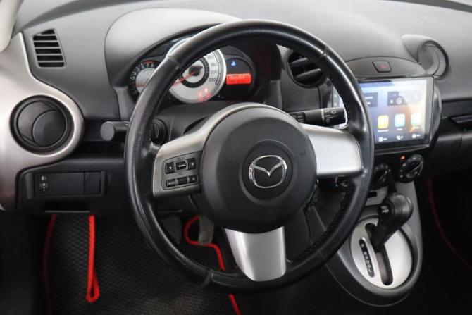 Mazda 2 II (DE) с пробегом 2008 года, цена 649 000 рублей, 144000 км, хэтчбек, Автокод Объявления
