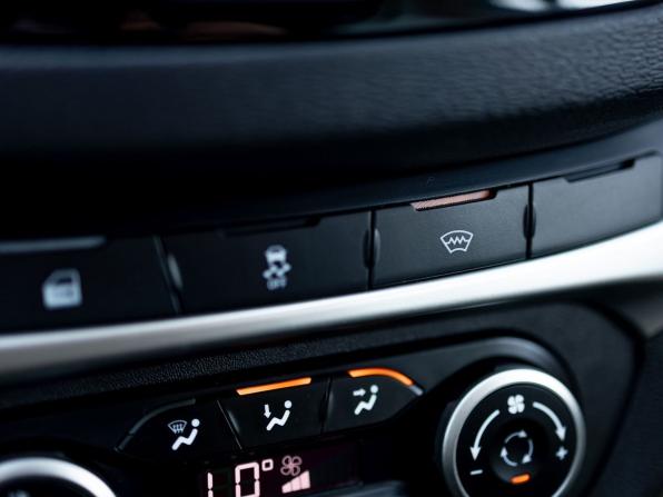 Lada (ВАЗ) Vesta I с пробегом 2019 года, цена 1 259 000 рублей, 93500 км, универсал, Автокод Объявления