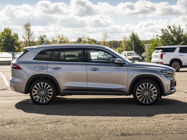 Geely Monjaro I Рестайлинг (China Market) с пробегом 2024 года, цена 3 829 000 рублей, 10238 км, внедорожник, Автокод Объявления