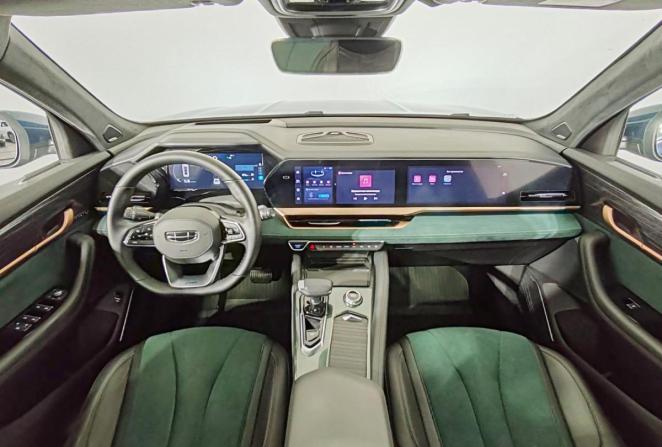 Geely Monjaro I с пробегом 2024 года, цена 3 290 000 рублей, 68052 км, внедорожник, Автокод Объявления