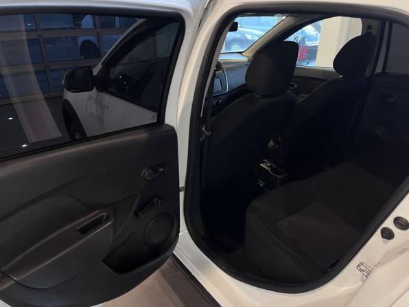Renault Logan II Рестайлинг с пробегом 2020 года, цена 1 037 000 рублей, 125481 км, седан, Автокод Объявления