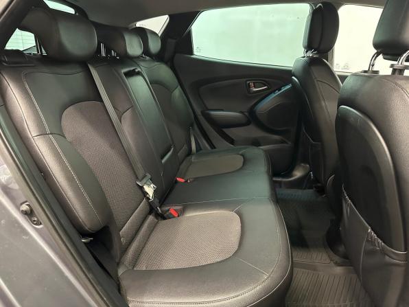 Hyundai ix35 I Рестайлинг с пробегом 2014 года, цена 1 240 000 рублей, 156913 км, внедорожник, Автокод Объявления