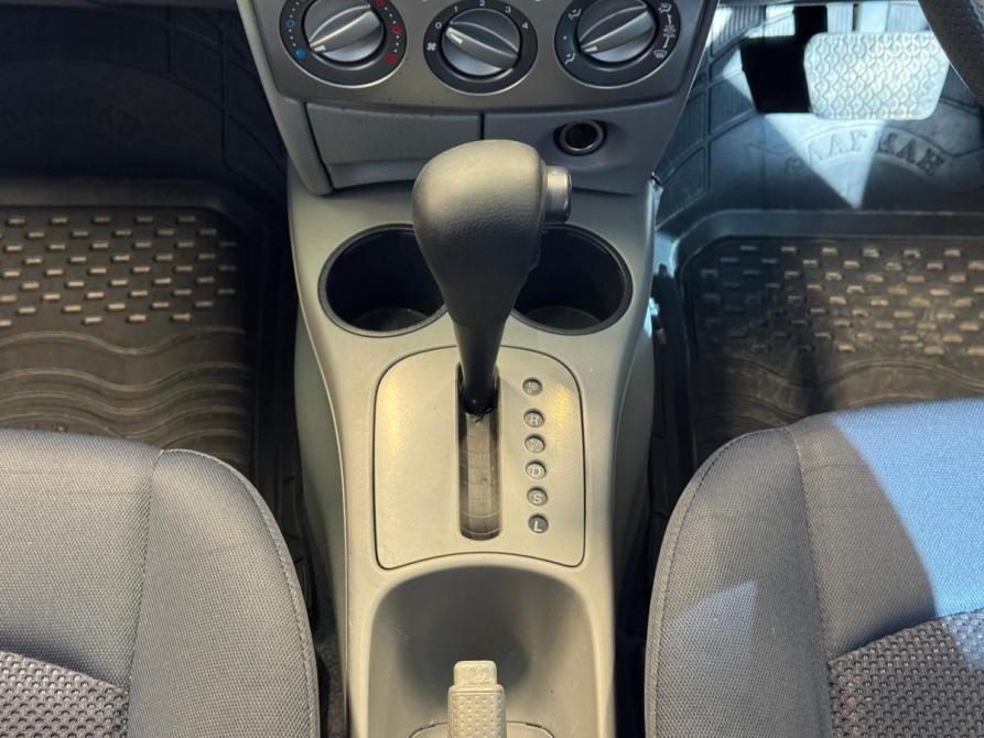 Mazda Demio II (DY) Волгоград  - изображение 13