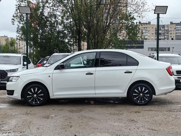 Skoda Rapid I с пробегом 2016 года, цена 459 000 рублей, 392208 км, лифтбек, Автокод Объявления
