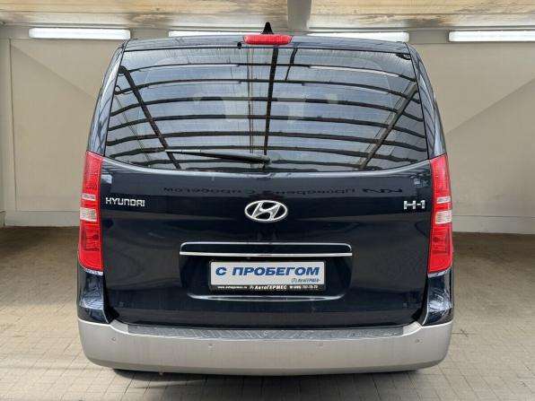 Hyundai H-1 II Рестайлинг 2 с пробегом 2021 года, цена 3 250 000 рублей, 138273 км, минивэн, Автокод Объявления