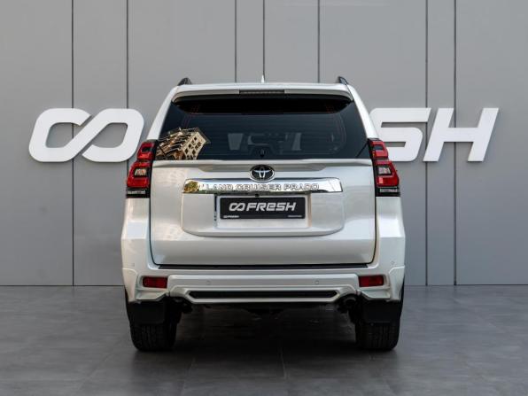 Toyota Land Cruiser Prado 150 Series Рестайлинг 2 с пробегом 2019 года, цена 5 090 000 рублей, 115662 км, внедорожник, Автокод Объявления