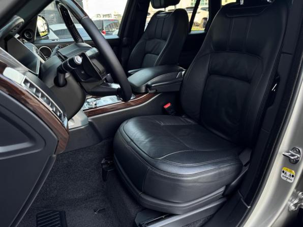 Land Rover Range Rover IV Рестайлинг с пробегом 2019 года, цена 5 750 000 рублей, 152637 км, внедорожник, Автокод Объявления
