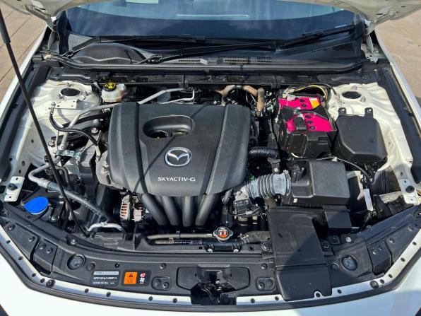 Mazda 3 IV (BP) с пробегом 2019 года, цена 1 850 000 рублей, 103616 км, хэтчбек, Автокод Объявления
