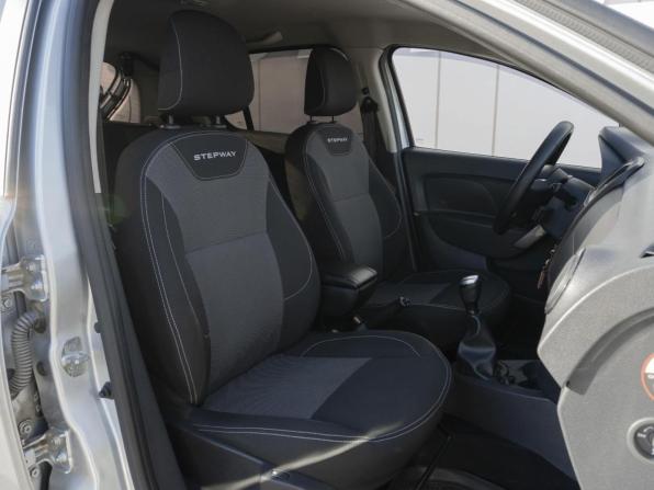 Renault Sandero II Рестайлинг с пробегом 2021 года, цена 929 000 рублей, 227129 км, хэтчбек, Автокод Объявления
