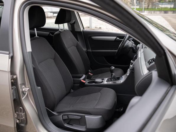 Volkswagen Passat B7 с пробегом 2012 года, цена 859 000 рублей, 228989 км, седан, Автокод Объявления