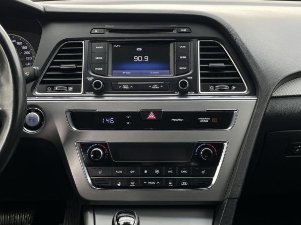 Hyundai Sonata VII (LF) с пробегом 2015 года, цена 1 460 000 рублей, 106853 км, седан, Автокод Объявления