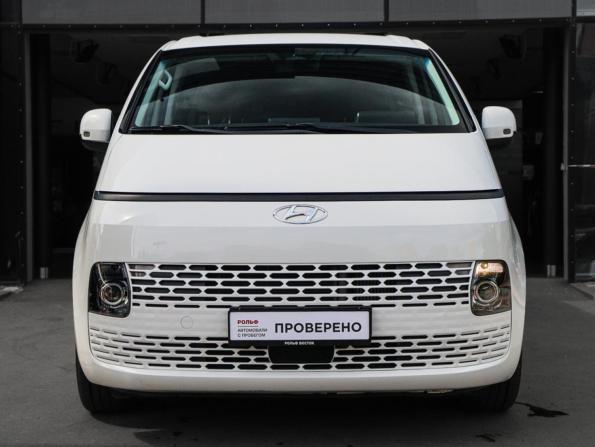 Hyundai Staria I с пробегом 2022 года, цена 4 100 000 рублей, 68545 км, минивэн, Автокод Объявления