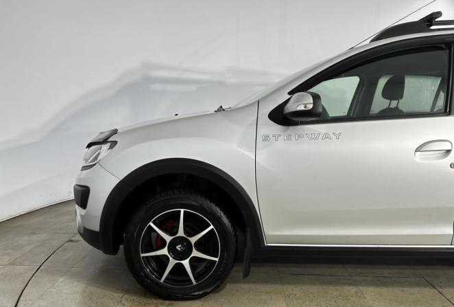 Renault Sandero II Рестайлинг с пробегом 2018 года, цена 959 000 рублей, 154024 км, хэтчбек, Автокод Объявления