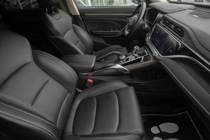 Geely Atlas Pro с пробегом 2023 года, цена 1 965 000 рублей, 72000 км, внедорожник, Автокод Объявления