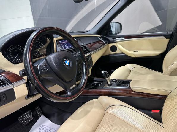 BMW X5 II (E70) Рестайлинг с пробегом 2011 года, цена 1 830 000 рублей, 179706 км, внедорожник, Автокод Объявления