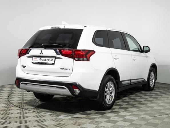 Mitsubishi Outlander III Рестайлинг 3 с пробегом 2019 года, цена 1 599 585 рублей, 227756 км, внедорожник, Автокод Объявления