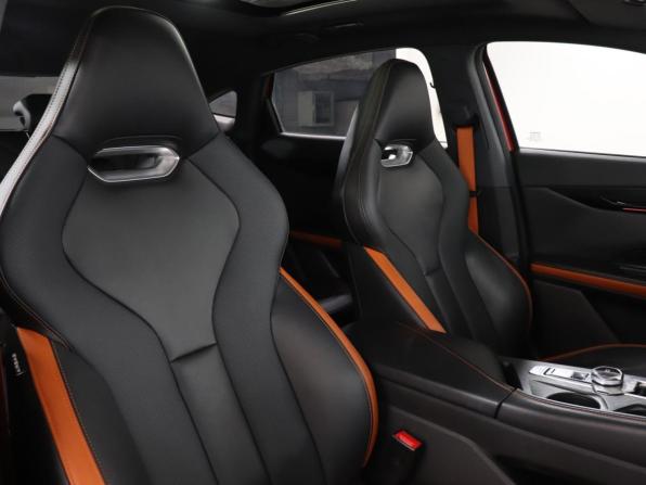 Changan UNI-V I с пробегом 2024 года, цена 2 299 000 рублей, 40900 км, лифтбек, Автокод Объявления