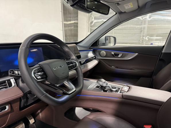 Chery Tiggo 8 Pro Max I Рестайлинг с пробегом 2024 года, цена 2 799 800 рублей, 4107 км, внедорожник, Автокод Объявления
