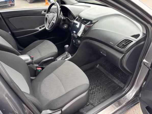 Hyundai Solaris I с пробегом 2013 года, цена 819 000 рублей, 171730 км, седан, Автокод Объявления
