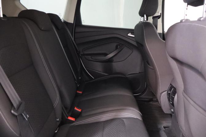 Ford Kuga II Рестайлинг с пробегом 2019 года, цена 1 499 000 рублей, 146000 км, внедорожник, Автокод Объявления