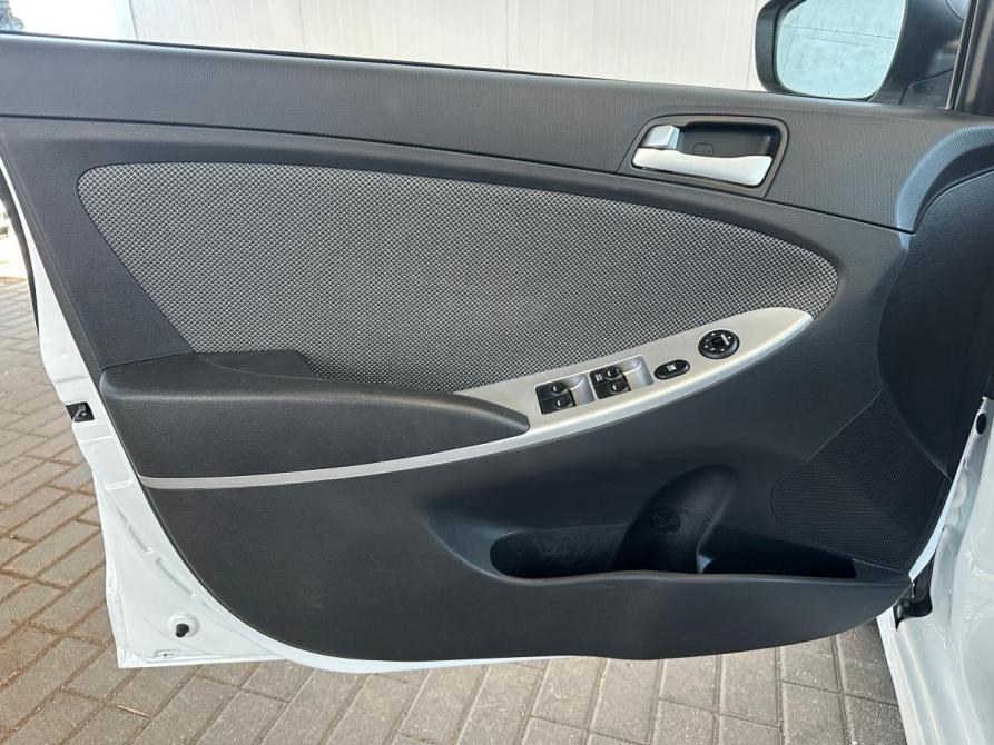 Hyundai Solaris I Тамбов  - изображение 18