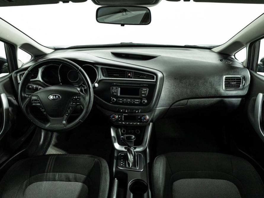 Kia Ceed II Рестайлинг Санкт-Петербург  - изображение 13