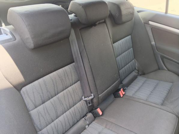 Skoda Octavia II (A5) Рестайлинг с пробегом 2012 года, цена 590 000 рублей, 307843 км, лифтбек, Автокод Объявления