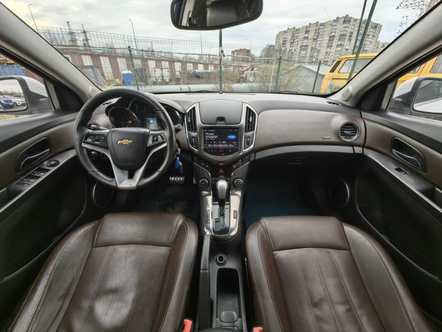 Chevrolet Cruze I Рестайлинг Санкт-Петербург  - изображение 10