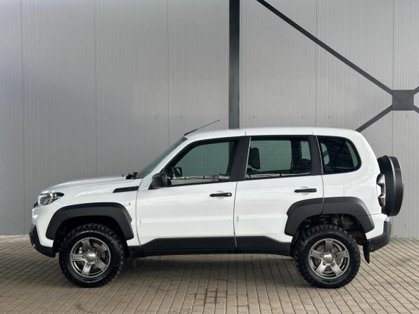 Lada (ВАЗ) Niva Travel I с пробегом 2023 года, цена 1 075 000 рублей, 51200 км, внедорожник, Автокод Объявления