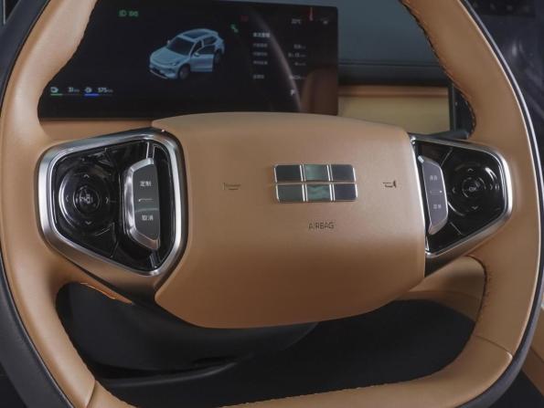 Geely Galaxy Starship 7 с пробегом 2025 года, цена 3 670 000 рублей, 16424 км, внедорожник, Автокод Объявления