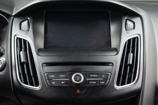 Ford Focus III Рестайлинг с пробегом 2015 года, цена 1 279 000 рублей, 175998 км, хэтчбек, Автокод Объявления