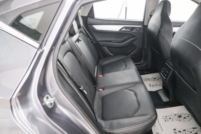 JAC J7 I с пробегом 2023 года, цена 1 499 000 рублей, 17700 км, лифтбек, Автокод Объявления